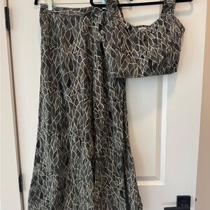 Black and White Geometric Two-Piece Set